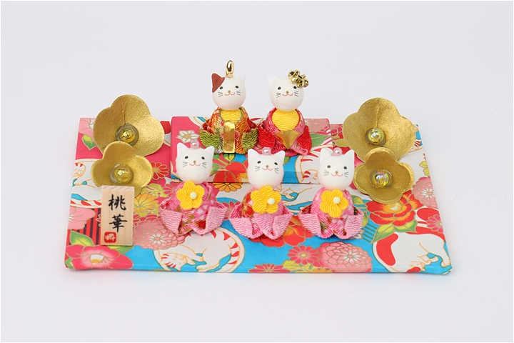 和紙屋のおひなさま ねこびな五人飾り 思わず笑顔、美濃和紙ねこびな×5